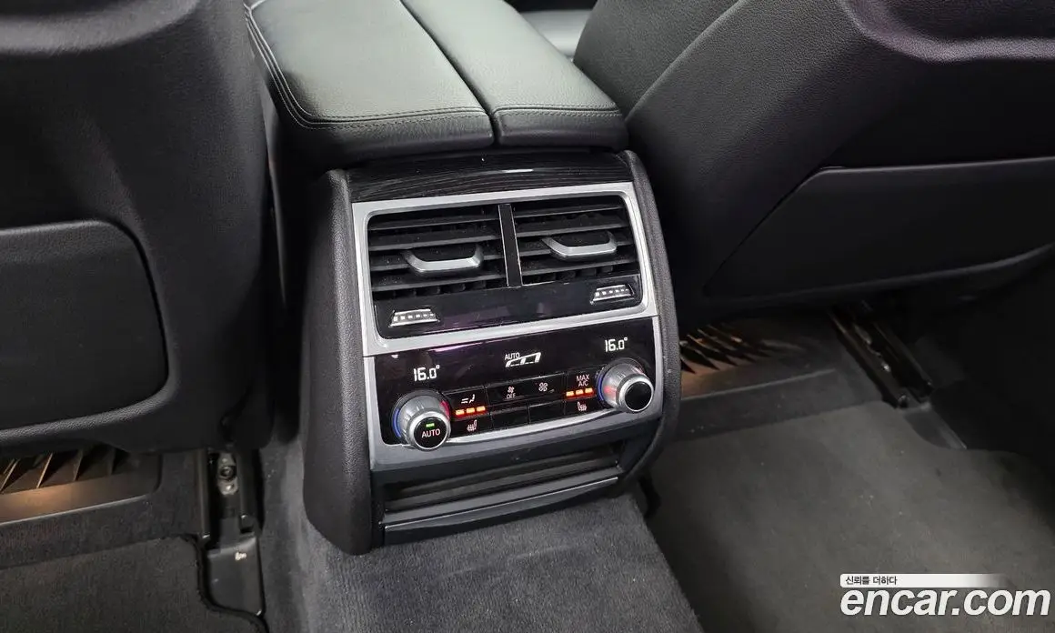 BMW 7 серия 2018 3.0 автомат (гидро), фото 19