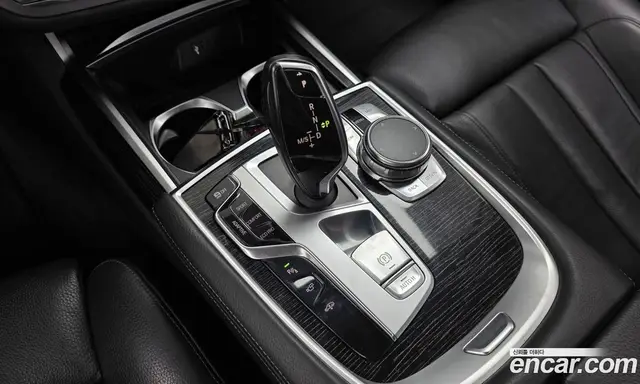 BMW 7 серия 2018 3.0 автомат (гидро), миниатюра 9