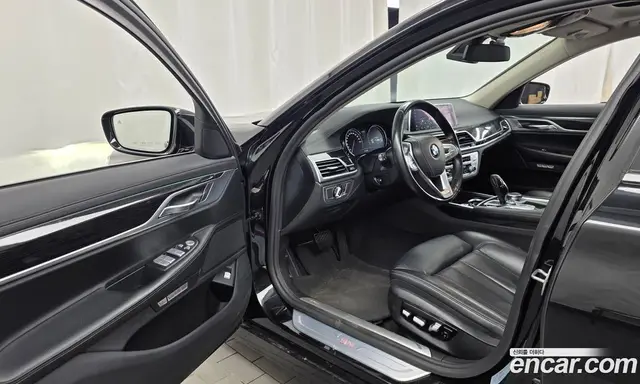 BMW 7 серия 2018 3.0 автомат (гидро), миниатюра 10