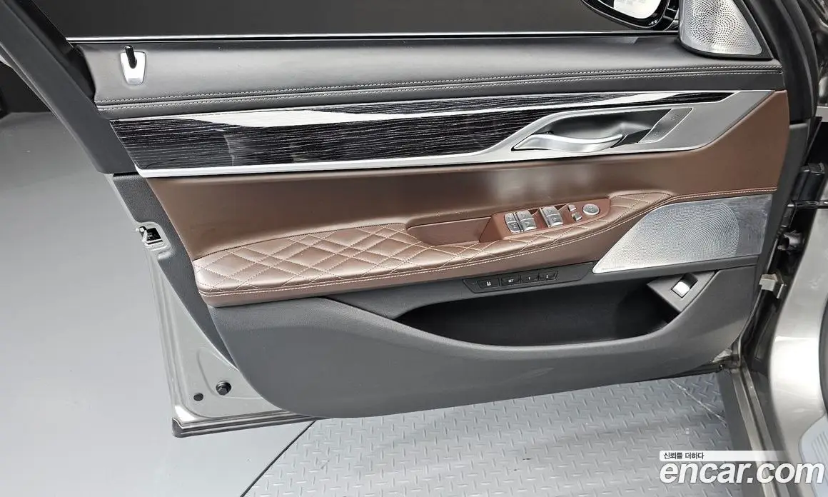 BMW 7 серия 2020 3.0 автомат (гидро), фото 14 BMW 7 серия 2020 3.0 автомат (гидро), фото 14