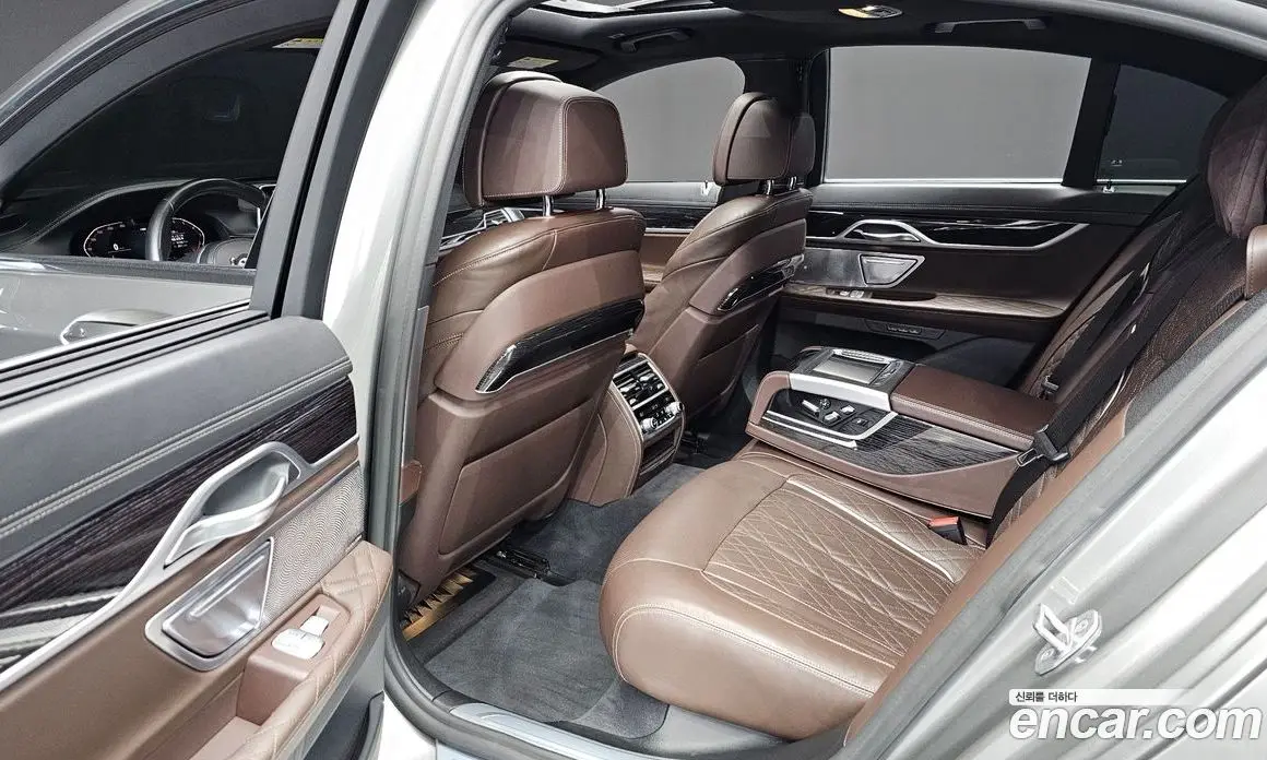 BMW 7 серия 2020 3.0 автомат (гидро), фото 17 BMW 7 серия 2020 3.0 автомат (гидро), фото 17