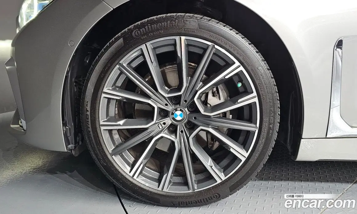 BMW 7 серия 2020 3.0 автомат (гидро), фото 5 BMW 7 серия 2020 3.0 автомат (гидро), фото 5
