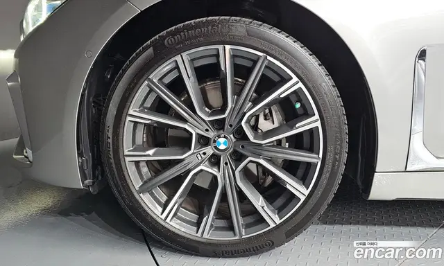 BMW 7 серия 2020 3.0 автомат (гидро), миниатюра 5 BMW 7 серия 2020 3.0 автомат (гидро), миниатюра 5
