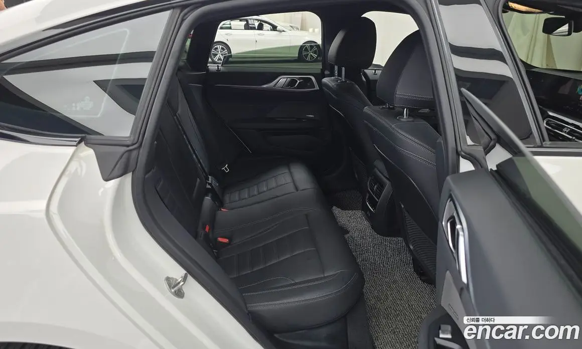 BMW i4 2023 0.2 автомат (гидро), фото 17