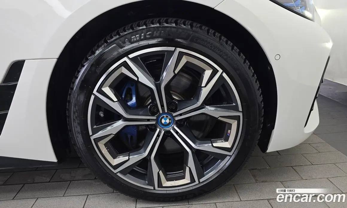BMW i4 2023 0.2 автомат (гидро), фото 7