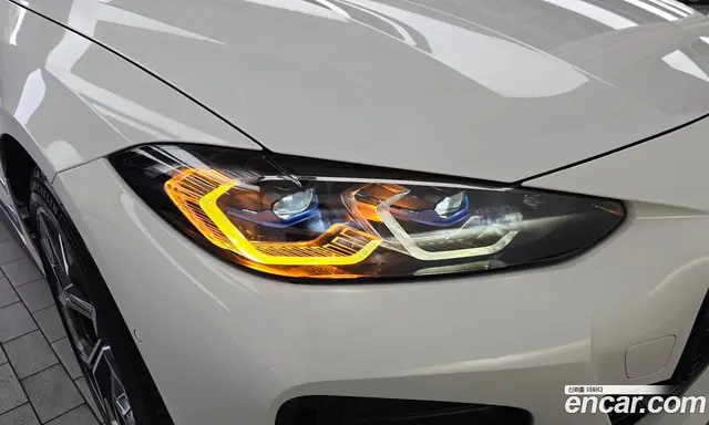 BMW i4 2023 0.2 автомат (гидро), миниатюра 8