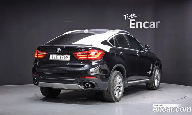BMW X6 2015 3.0 автомат (гидро), миниатюра 2