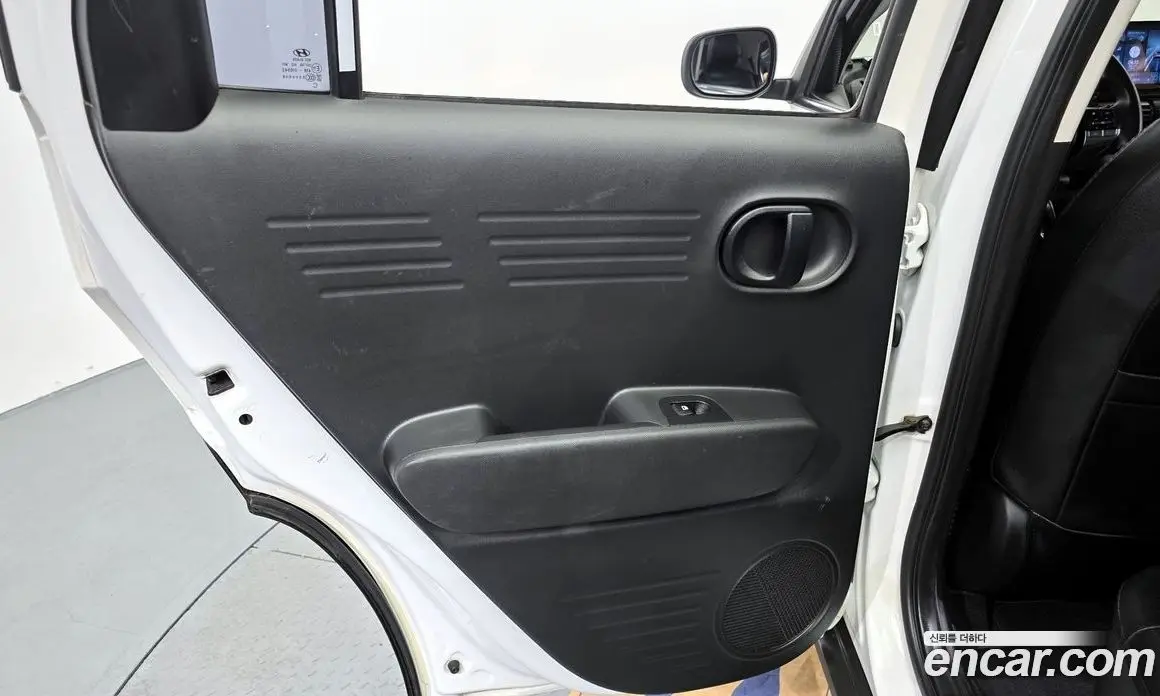 Hyundai Casper 2022 1.0 автомат (гидро), фото 15