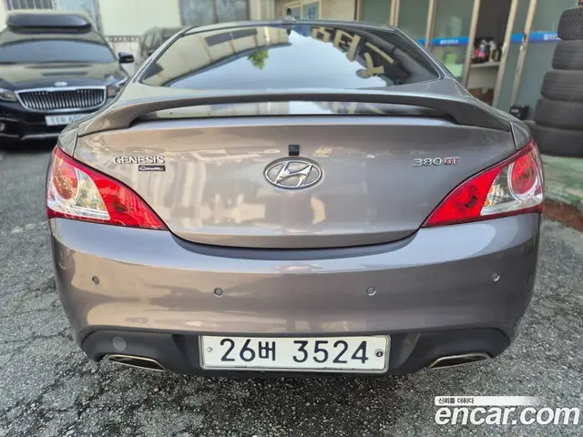 Hyundai Genesis 2011 2.0 автомат (гидро), миниатюра 4