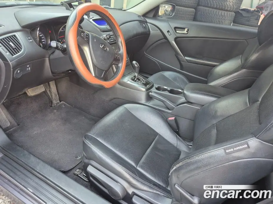 Hyundai Genesis 2011 2.0 автомат (гидро), фото 6