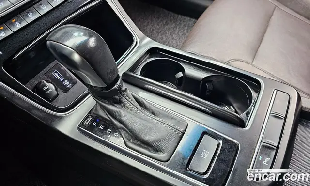 Hyundai Grandeur 2017 2.4 автомат (гидро), миниатюра 9