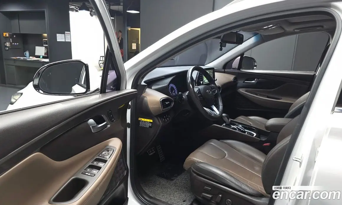Hyundai Santa Fe 2018 2.0 автомат (гидро), фото 13