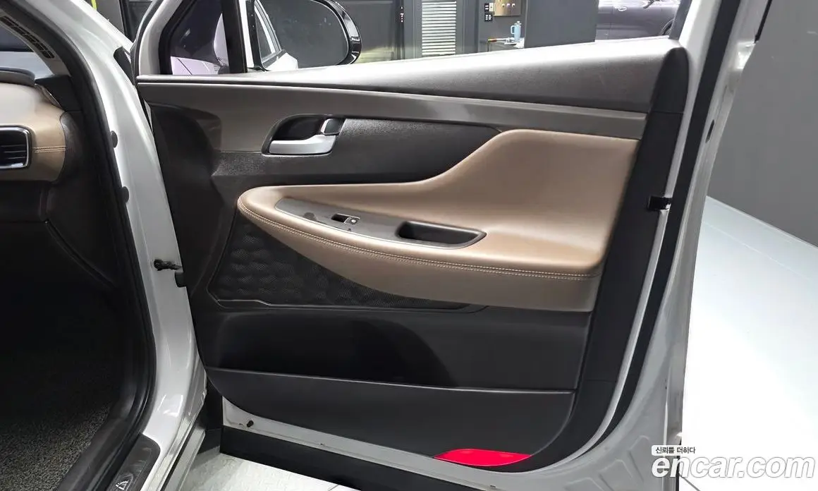 Hyundai Santa Fe 2018 2.0 автомат (гидро), фото 14