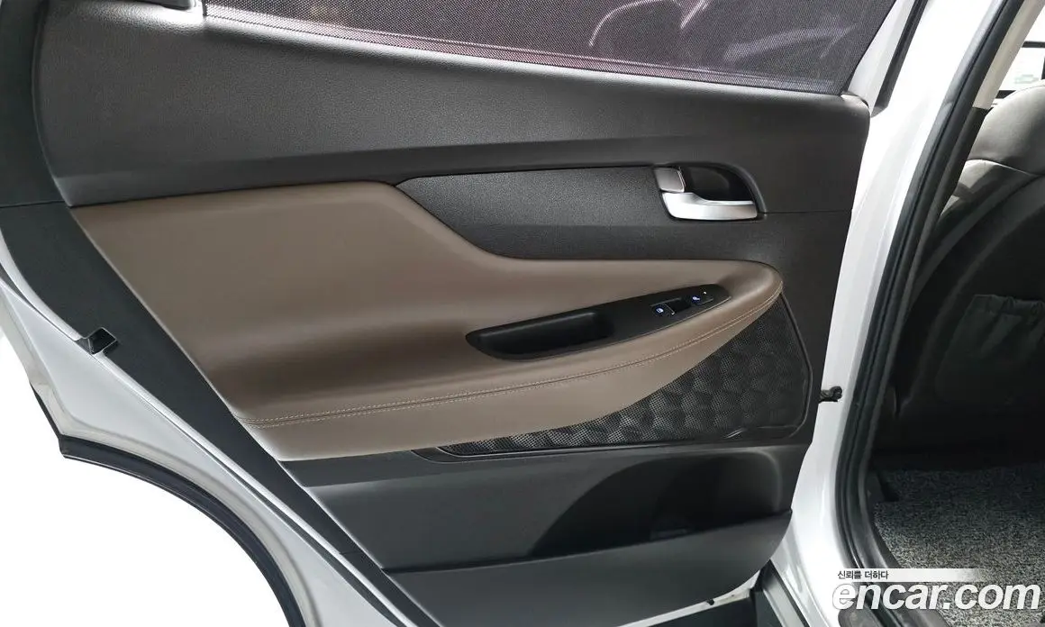Hyundai Santa Fe 2018 2.0 автомат (гидро), фото 15