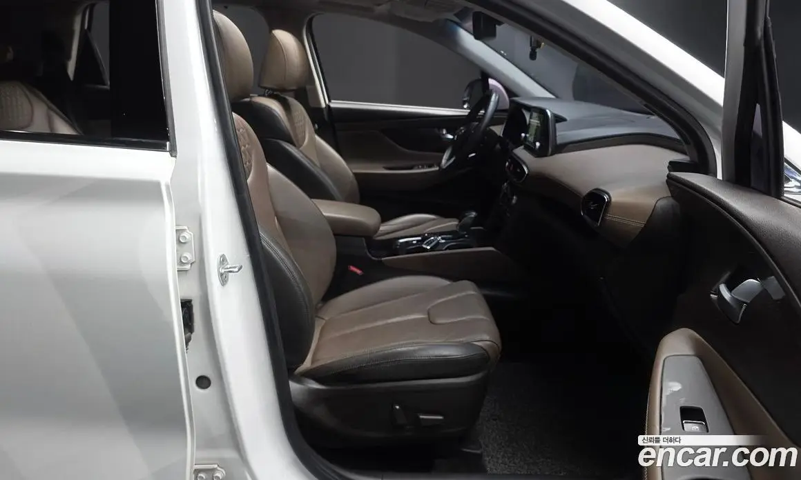 Hyundai Santa Fe 2018 2.0 автомат (гидро), фото 16