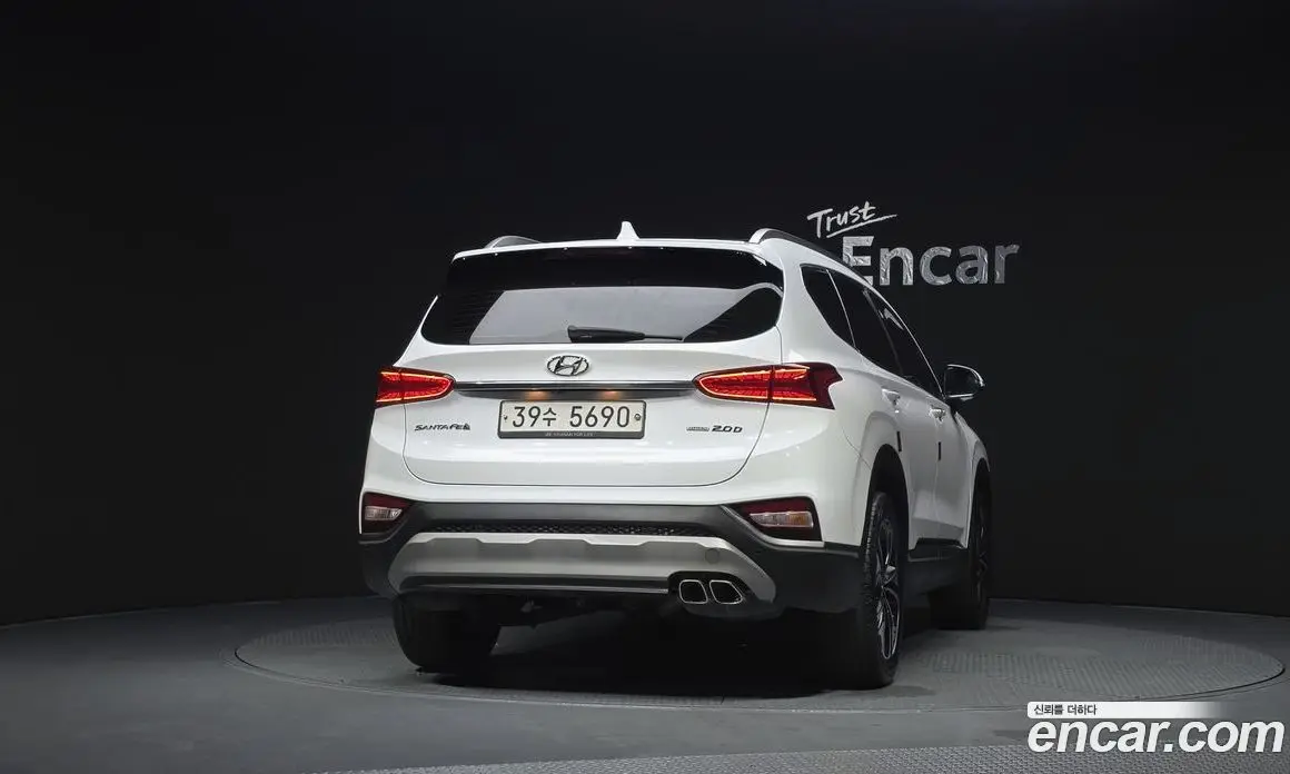 Hyundai Santa Fe 2018 2.0 автомат (гидро), фото 4