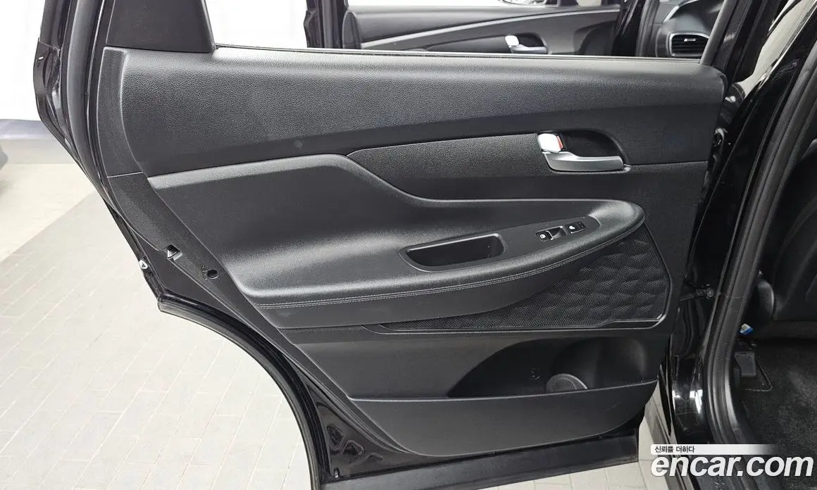Hyundai Santa Fe 2018 2.0 автомат (гидро), фото 15
