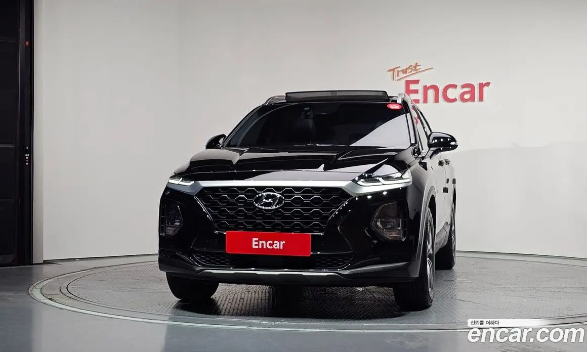 Hyundai Santa Fe 2018 2.0 автомат (гидро), фото 3