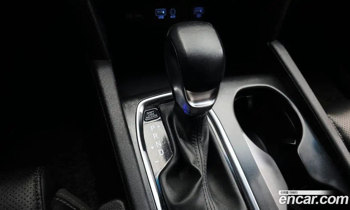 Hyundai Santa Fe 2019 2.0 автомат (гидро), фото 12