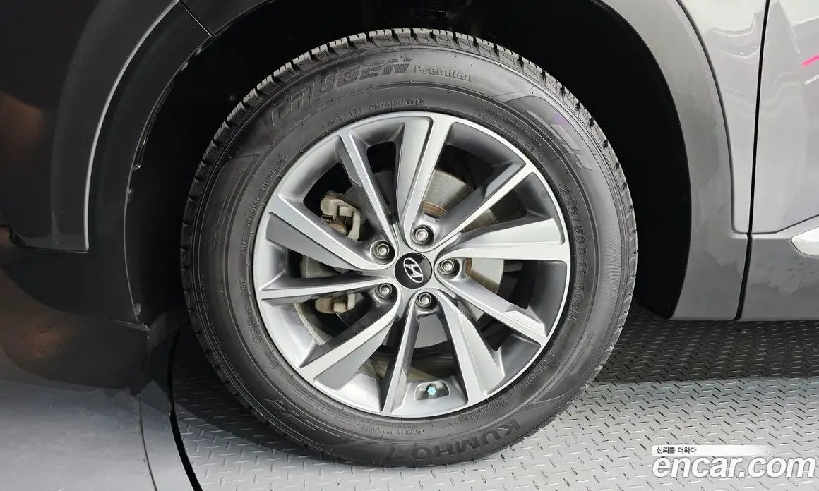 Hyundai Santa Fe 2019 2.0 автомат (гидро), фото 5