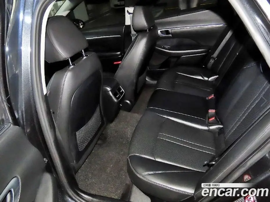 Hyundai Sonata 2019 2.0 автомат (гидро), фото 7
