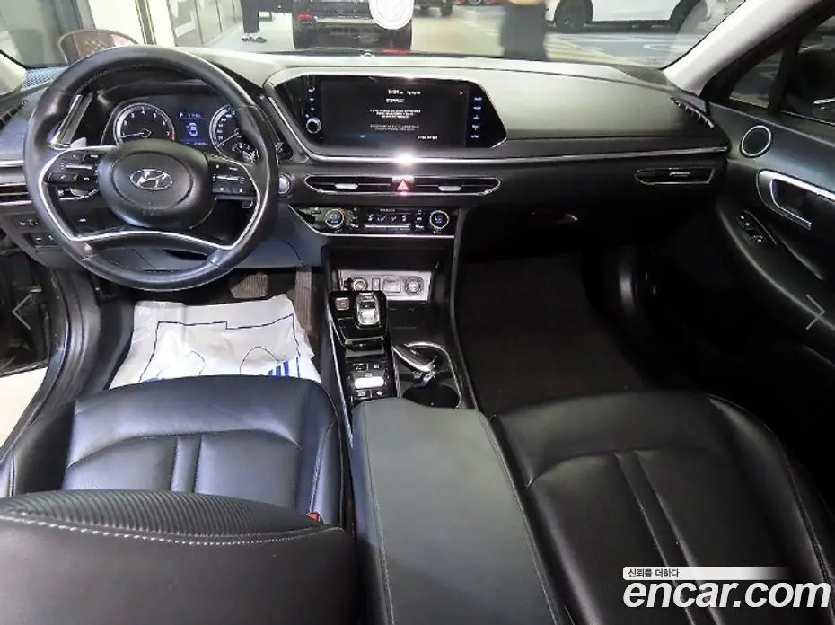 Hyundai Sonata 2019 2.0 автомат (гидро), фото 10