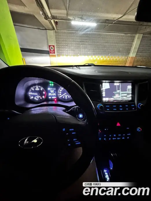 Hyundai Tucson 2015 2.0 автомат (гидро), фото 6