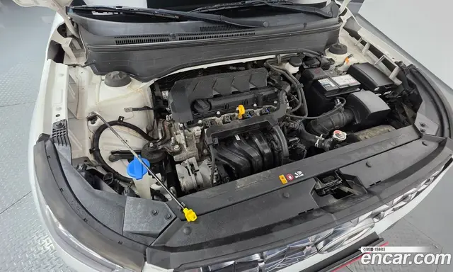 Hyundai Venue 2020 1.6 автомат (гидро), миниатюра 5