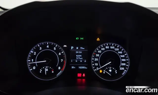 Hyundai Venue 2020 1.6 автомат (гидро), миниатюра 10