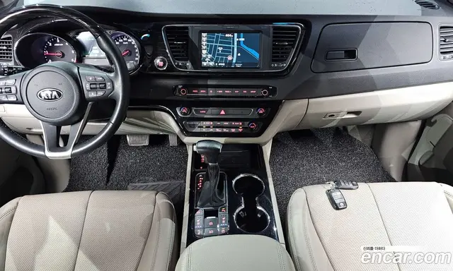 Kia Carnival 2020 2.2 автомат (гидро), миниатюра 10