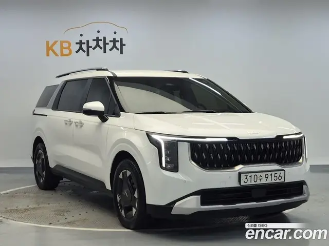 Kia Carnival, 2024, 21 000 км