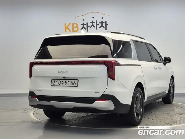 Kia Carnival 2024 1.6 автомат (гидро), миниатюра 2