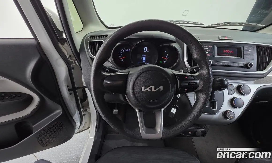 Kia Ray 2021 1.0 автомат (гидро), фото 13