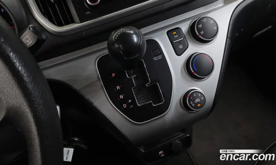 Kia Ray 2021 1.0 автомат (гидро), фото 9