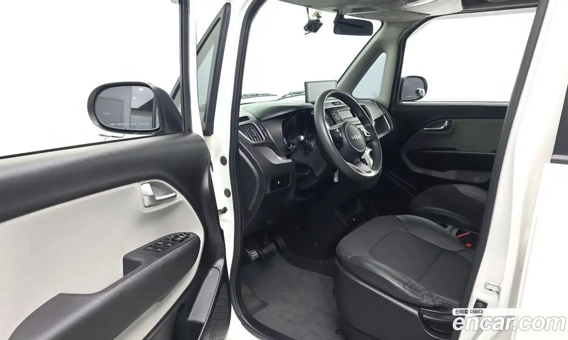 Kia Ray 2021 1.0 автомат (гидро), фото 13