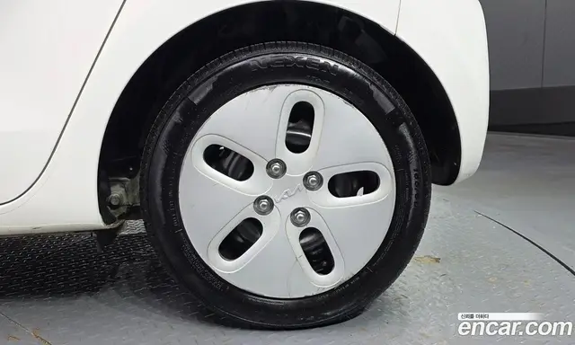 Kia Ray 2021 1.0 автомат (гидро), миниатюра 7