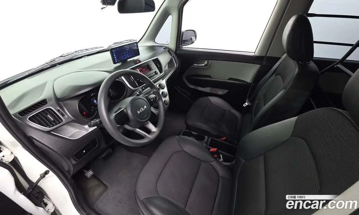 Kia Ray 2021 1.0 автомат (гидро), фото 10