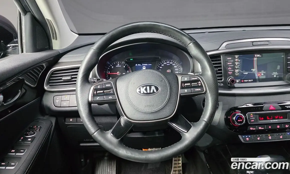 Kia Sorento 2019 2.0 автомат (гидро), фото 20