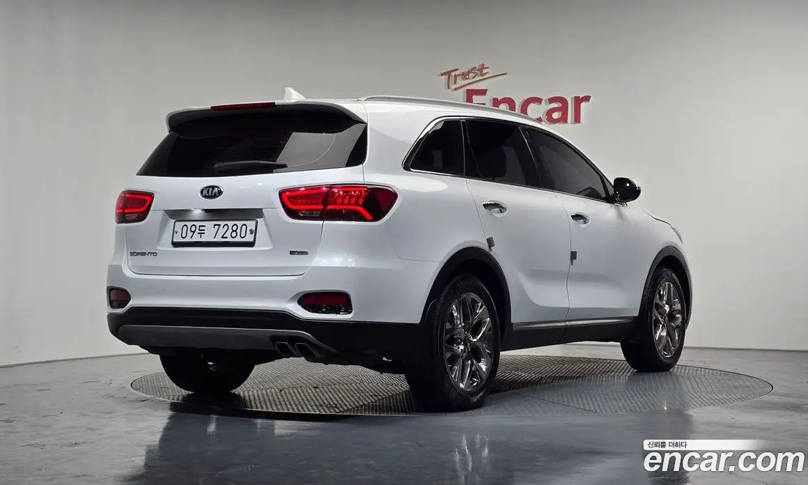 Kia Sorento 2019 2.0 автомат (гидро), фото 2 Kia Sorento 2019 2.0 автомат (гидро), фото 2