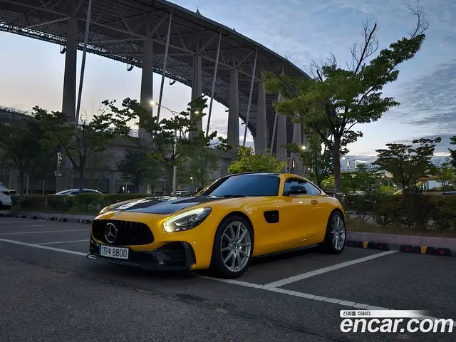 Mercedes-Benz AMG GT 2016 4.0 автомат (гидро), миниатюра 2
