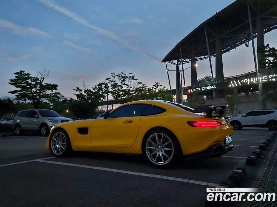 Mercedes-Benz AMG GT 2016 4.0 автомат (гидро), фото 3