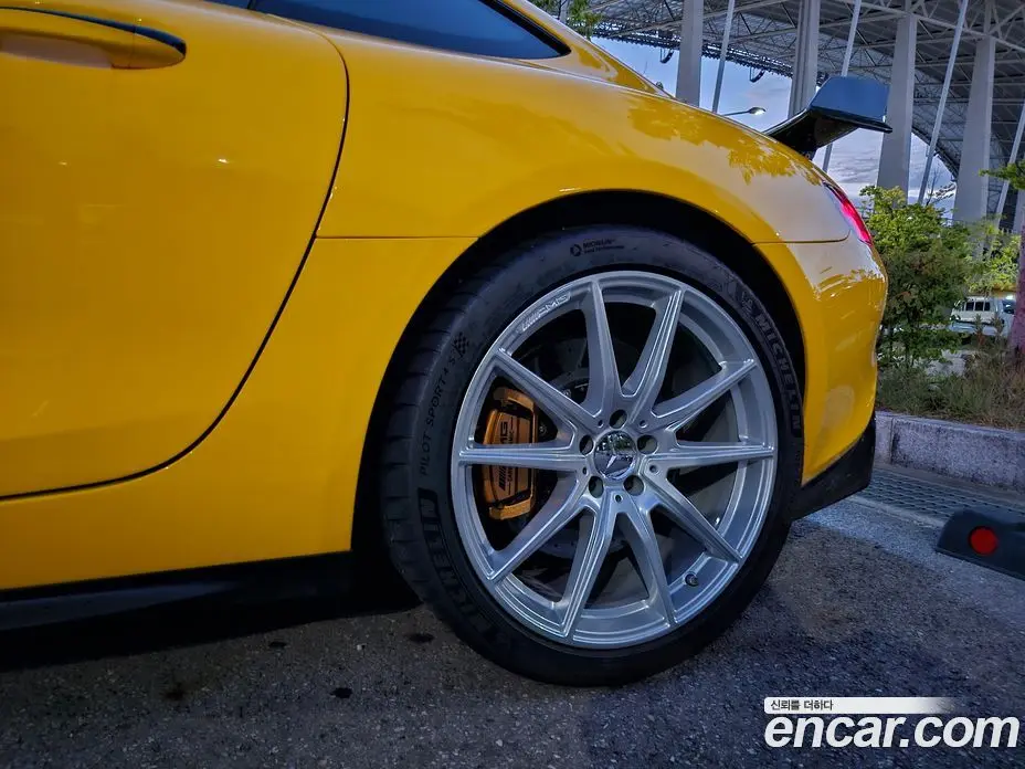 Mercedes-Benz AMG GT 2016 4.0 автомат (гидро), фото 7