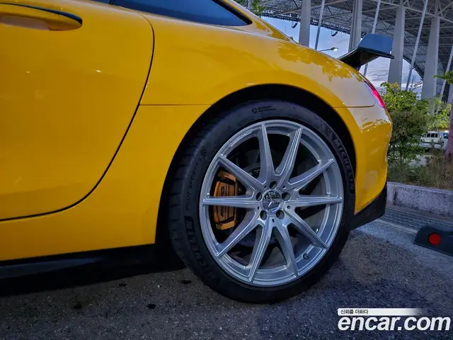 Mercedes-Benz AMG GT 2016 4.0 автомат (гидро), миниатюра 7
