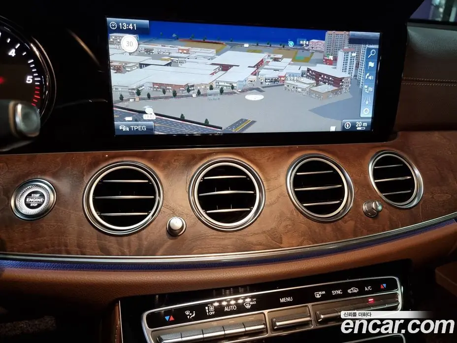 Mercedes-Benz E-Class 2016 1.9 автомат (гидро), фото 19