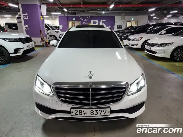 Mercedes-Benz E-Class 2016 1.9 автомат (гидро), миниатюра 3