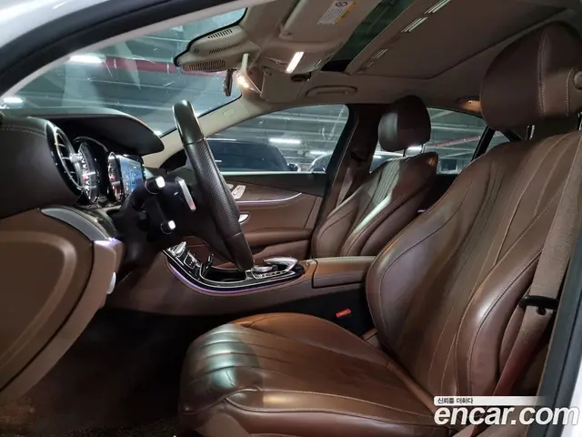 Mercedes-Benz E-Class 2016 1.9 автомат (гидро), миниатюра 6