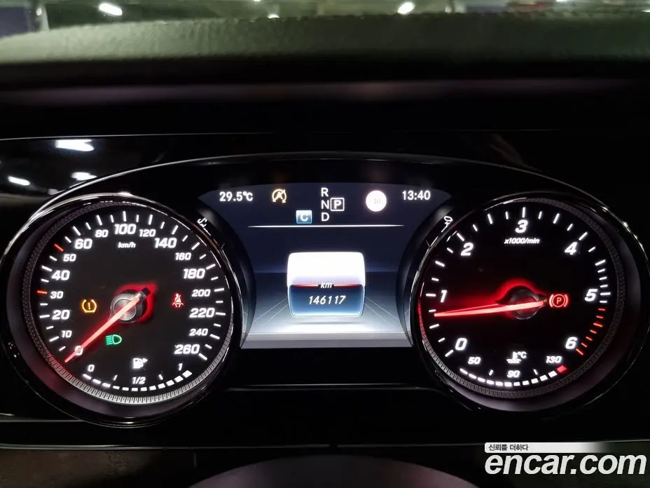 Mercedes-Benz E-Class 2016 1.9 автомат (гидро), фото 8