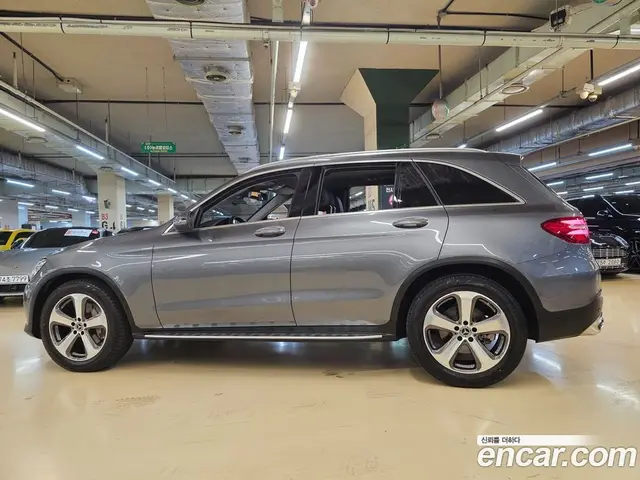 Mercedes-Benz GLC-Class 2019 2.0 автомат (гидро), миниатюра 2