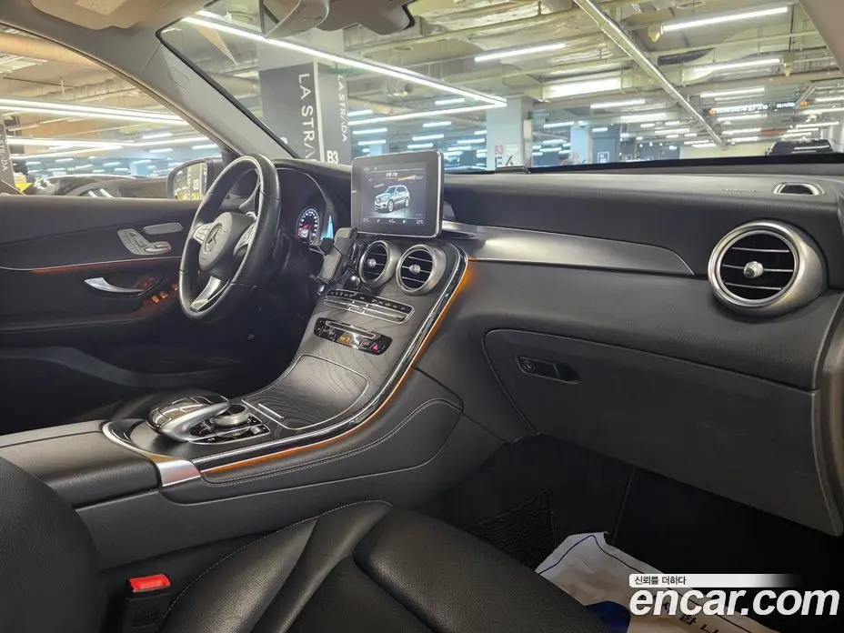 Mercedes-Benz GLC-Class 2019 2.0 автомат (гидро), фото 12