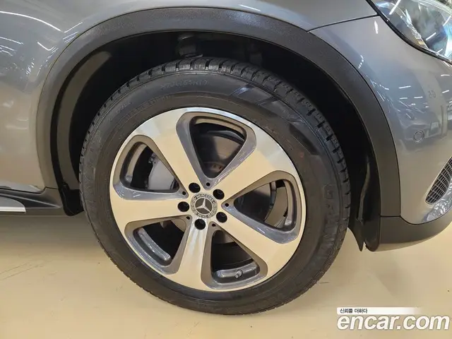 Mercedes-Benz GLC-Class 2019 2.0 автомат (гидро), миниатюра 5